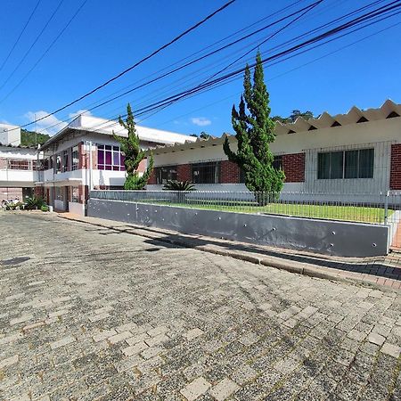 Villa Bilac 04 - Amplo Studio Proxima A Vila Germanica บลูเมเนา ภายนอก รูปภาพ